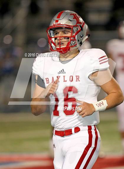 Thumbnail 3 in Memphis University vs. Baylor (TSSAA 2A Quarterfinal Playoff) photogallery.