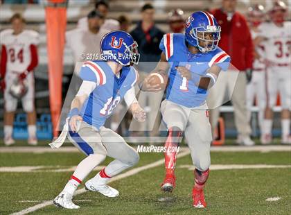 Thumbnail 1 in Memphis University vs. Baylor (TSSAA 2A Quarterfinal Playoff) photogallery.