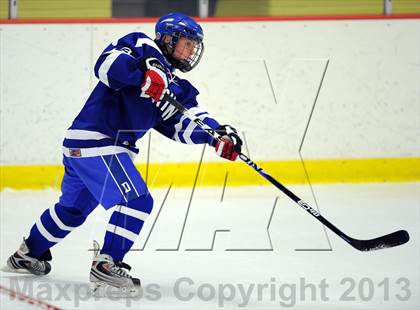 Thumbnail 1 in Darien vs. New Canaan (FCIAC Final) photogallery.