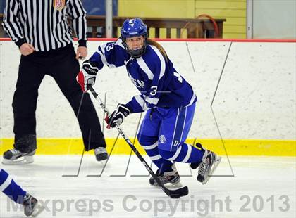 Thumbnail 3 in Darien vs. New Canaan (FCIAC Final) photogallery.