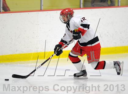 Thumbnail 3 in Darien vs. New Canaan (FCIAC Final) photogallery.