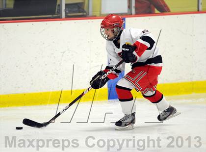 Thumbnail 1 in Darien vs. New Canaan (FCIAC Final) photogallery.