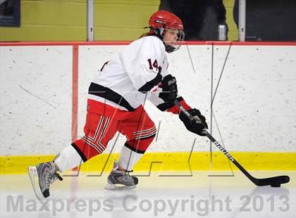 Thumbnail 2 in Darien vs. New Canaan (FCIAC Final) photogallery.