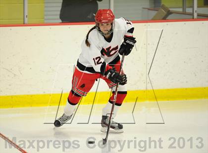 Thumbnail 2 in Darien vs. New Canaan (FCIAC Final) photogallery.