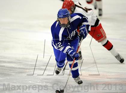 Thumbnail 2 in Darien vs. New Canaan (FCIAC Final) photogallery.