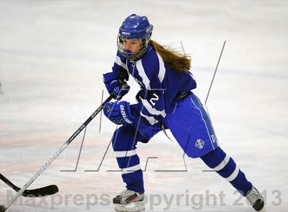 Thumbnail 1 in Darien vs. New Canaan (FCIAC Final) photogallery.
