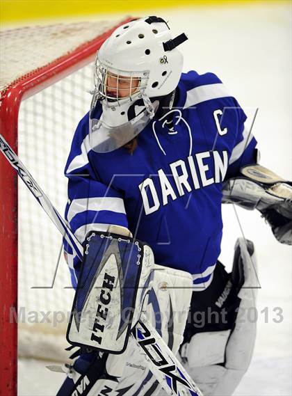 Thumbnail 2 in Darien vs. New Canaan (FCIAC Final) photogallery.