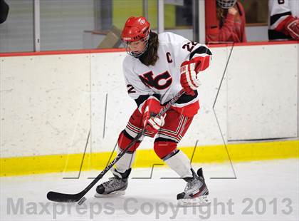 Thumbnail 3 in Darien vs. New Canaan (FCIAC Final) photogallery.