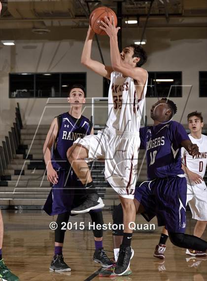 Thumbnail 2 in Rincon/University vs. Downey (MaxPreps Holiday Classic) photogallery.