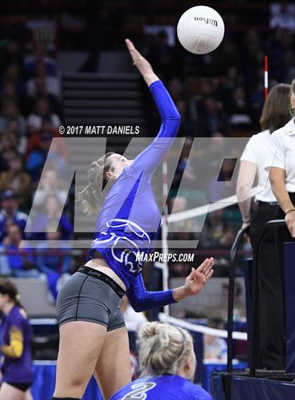 Thumbnail 3 in Fruita Monument vs. Fort Collins (CHSAA 5A Pool 4 Playoff) photogallery.