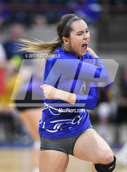 Thumbnail 2 in Fruita Monument vs. Fort Collins (CHSAA 5A Pool 4 Playoff) photogallery.