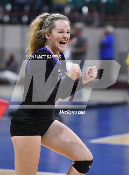 Thumbnail 3 in Fruita Monument vs. Fort Collins (CHSAA 5A Pool 4 Playoff) photogallery.