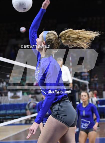 Thumbnail 1 in Fruita Monument vs. Fort Collins (CHSAA 5A Pool 4 Playoff) photogallery.