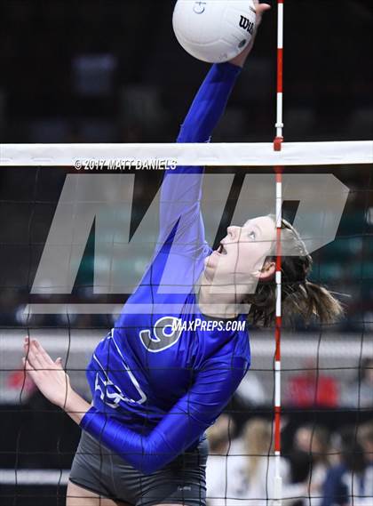 Thumbnail 1 in Fruita Monument vs. Fort Collins (CHSAA 5A Pool 4 Playoff) photogallery.