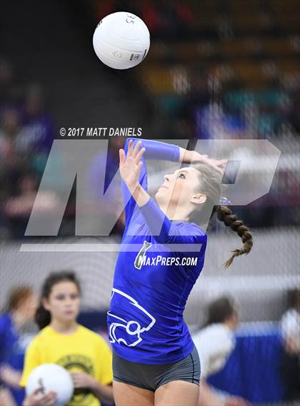 Thumbnail 3 in Fruita Monument vs. Fort Collins (CHSAA 5A Pool 4 Playoff) photogallery.
