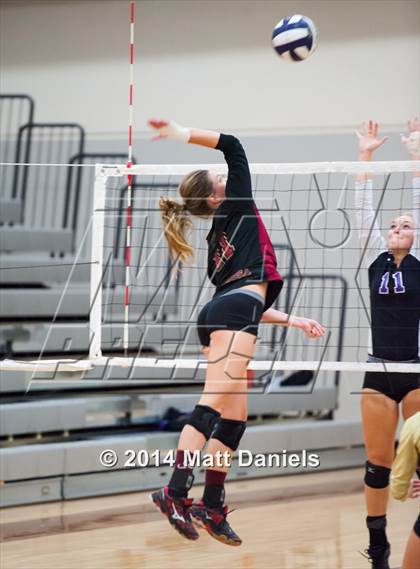 Thumbnail 1 in Ponderosa @ Douglas County photogallery.