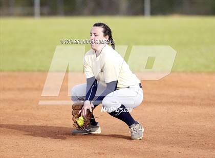 Thumbnail 1 in Chilton County vs Jemison (County Tournament) photogallery.