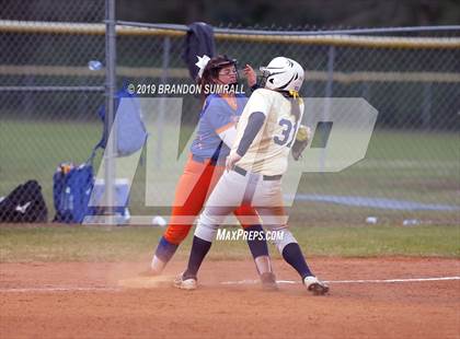 Thumbnail 1 in Chilton County vs Jemison (County Tournament) photogallery.