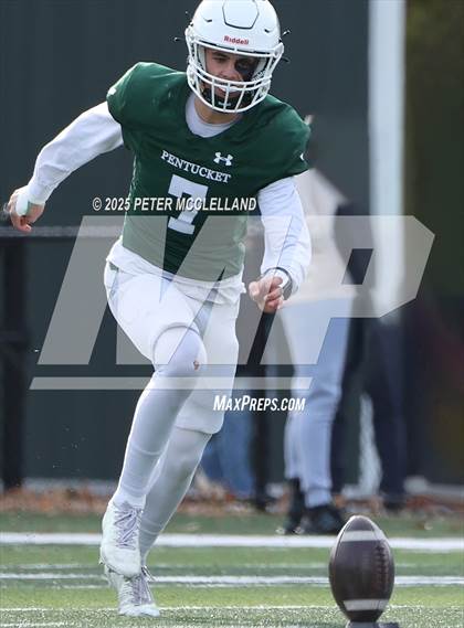 Thumbnail 2 in Nantucket vs Pentucket Regional (MIAA Division 6 Round of 16) photogallery.