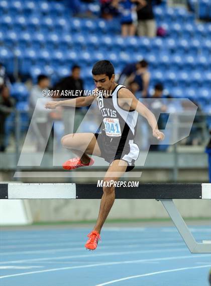 Thumbnail 3 in PSAL Brooklyn, Queens, Staten Island Championships (Boys Track Events) photogallery.