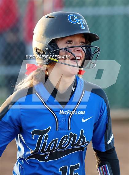 Thumbnail 1 in Gunter @ Pottsboro photogallery.