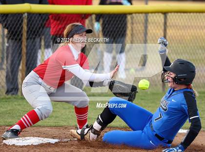 Thumbnail 1 in Gunter @ Pottsboro photogallery.