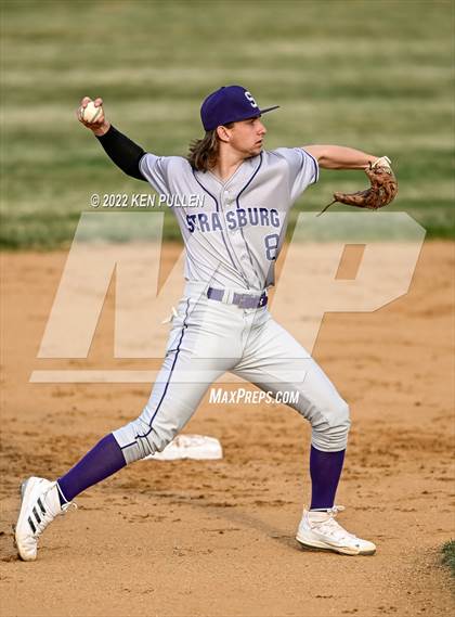 Thumbnail 1 in Strasburg @ Warren County photogallery.