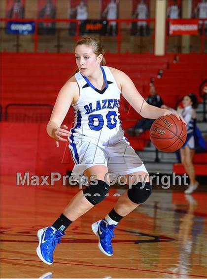 Thumbnail 2 in Andale vs. Gardner-Edgerton (McPherson Optimist Tournament) photogallery.