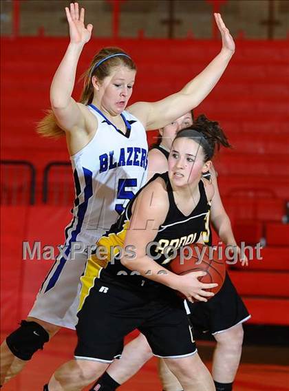 Thumbnail 2 in Andale vs. Gardner-Edgerton (McPherson Optimist Tournament) photogallery.