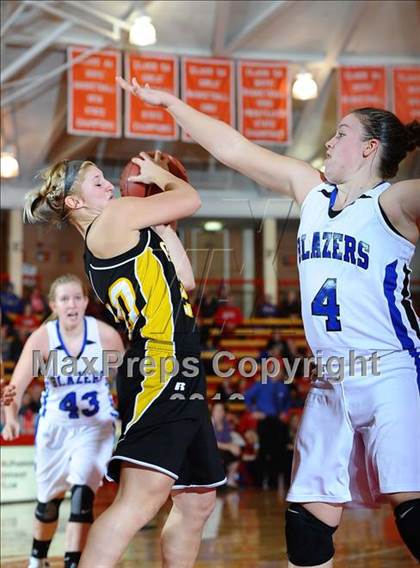 Thumbnail 2 in Andale vs. Gardner-Edgerton (McPherson Optimist Tournament) photogallery.