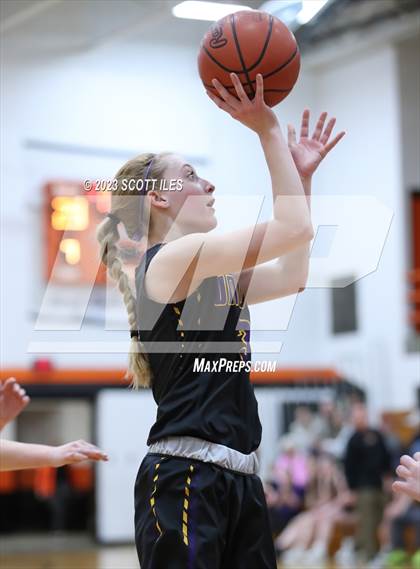 Thumbnail 3 in Amanda-Clearcreek photogallery.