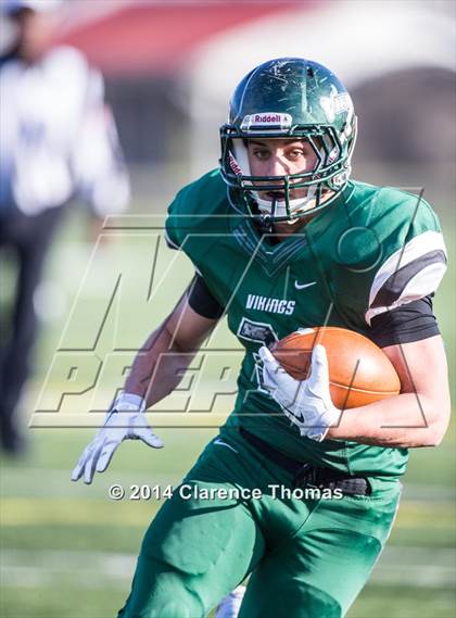 Thumbnail 3 in York @ Loudoun Valley (VHSL 3A East Quarterfinal) photogallery.
