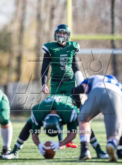 Thumbnail 3 in York @ Loudoun Valley (VHSL 3A East Quarterfinal) photogallery.