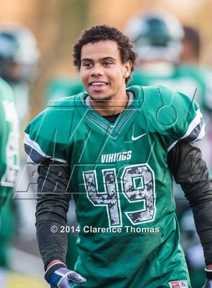 Thumbnail 1 in York @ Loudoun Valley (VHSL 3A East Quarterfinal) photogallery.