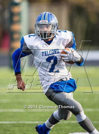 Thumbnail 2 in York @ Loudoun Valley (VHSL 3A East Quarterfinal) photogallery.