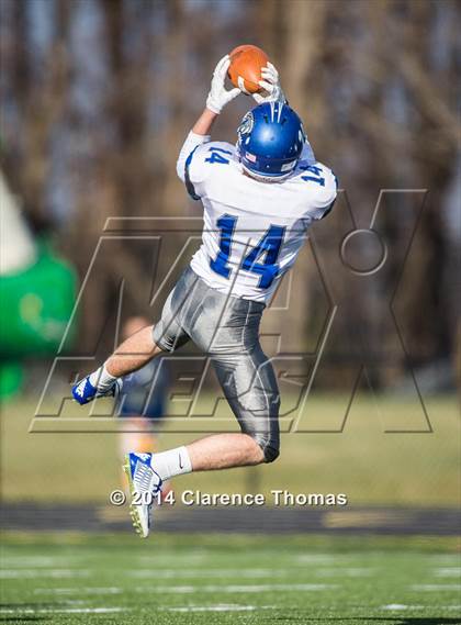 Thumbnail 1 in York @ Loudoun Valley (VHSL 3A East Quarterfinal) photogallery.