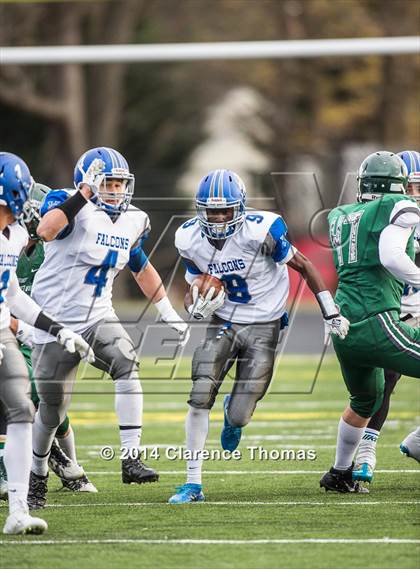 Thumbnail 3 in York @ Loudoun Valley (VHSL 3A East Quarterfinal) photogallery.