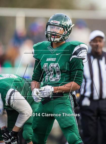 Thumbnail 2 in York @ Loudoun Valley (VHSL 3A East Quarterfinal) photogallery.