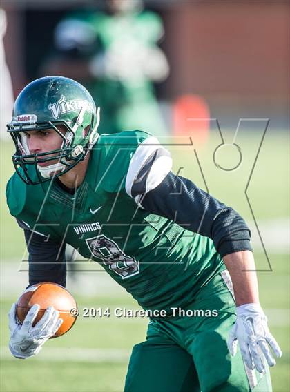 Thumbnail 1 in York @ Loudoun Valley (VHSL 3A East Quarterfinal) photogallery.