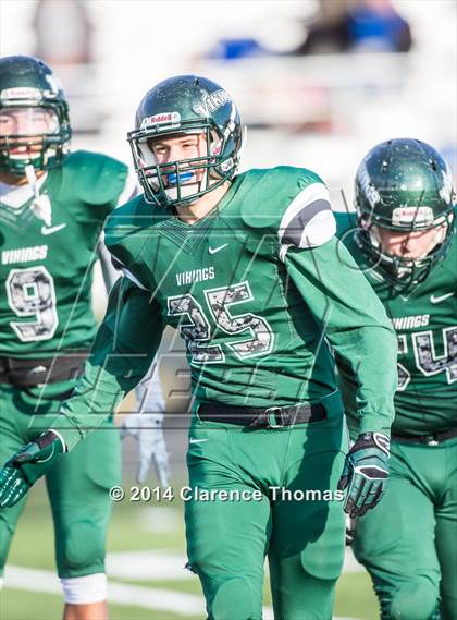 Thumbnail 3 in York @ Loudoun Valley (VHSL 3A East Quarterfinal) photogallery.