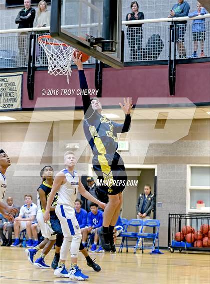 Thumbnail 1 in Carmel Christian vs Asheville Christian photogallery.