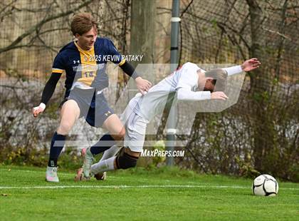 Thumbnail 2 in Northwestern Regional @ Haddam-Killingworth (CIAC Class S Qtr Final) photogallery.