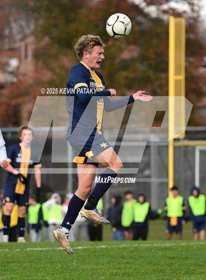 Thumbnail 3 in Northwestern Regional @ Haddam-Killingworth (CIAC Class S Qtr Final) photogallery.