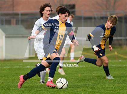 Thumbnail 2 in Northwestern Regional @ Haddam-Killingworth (CIAC Class S Qtr Final) photogallery.