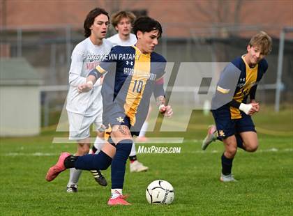 Thumbnail 3 in Northwestern Regional @ Haddam-Killingworth (CIAC Class S Qtr Final) photogallery.