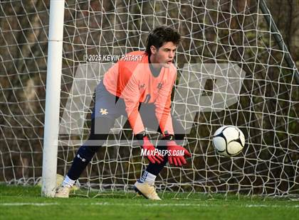 Thumbnail 3 in Northwestern Regional @ Haddam-Killingworth (CIAC Class S Qtr Final) photogallery.