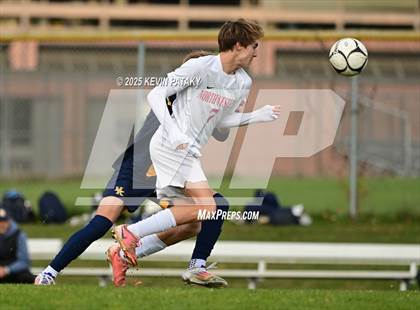 Thumbnail 2 in Northwestern Regional @ Haddam-Killingworth (CIAC Class S Qtr Final) photogallery.