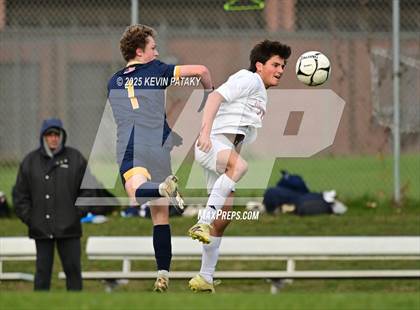 Thumbnail 1 in Northwestern Regional @ Haddam-Killingworth (CIAC Class S Qtr Final) photogallery.