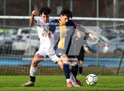 Thumbnail 2 in Northwestern Regional @ Haddam-Killingworth (CIAC Class S Qtr Final) photogallery.