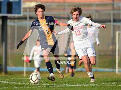 Thumbnail 3 in Northwestern Regional @ Haddam-Killingworth (CIAC Class S Qtr Final) photogallery.